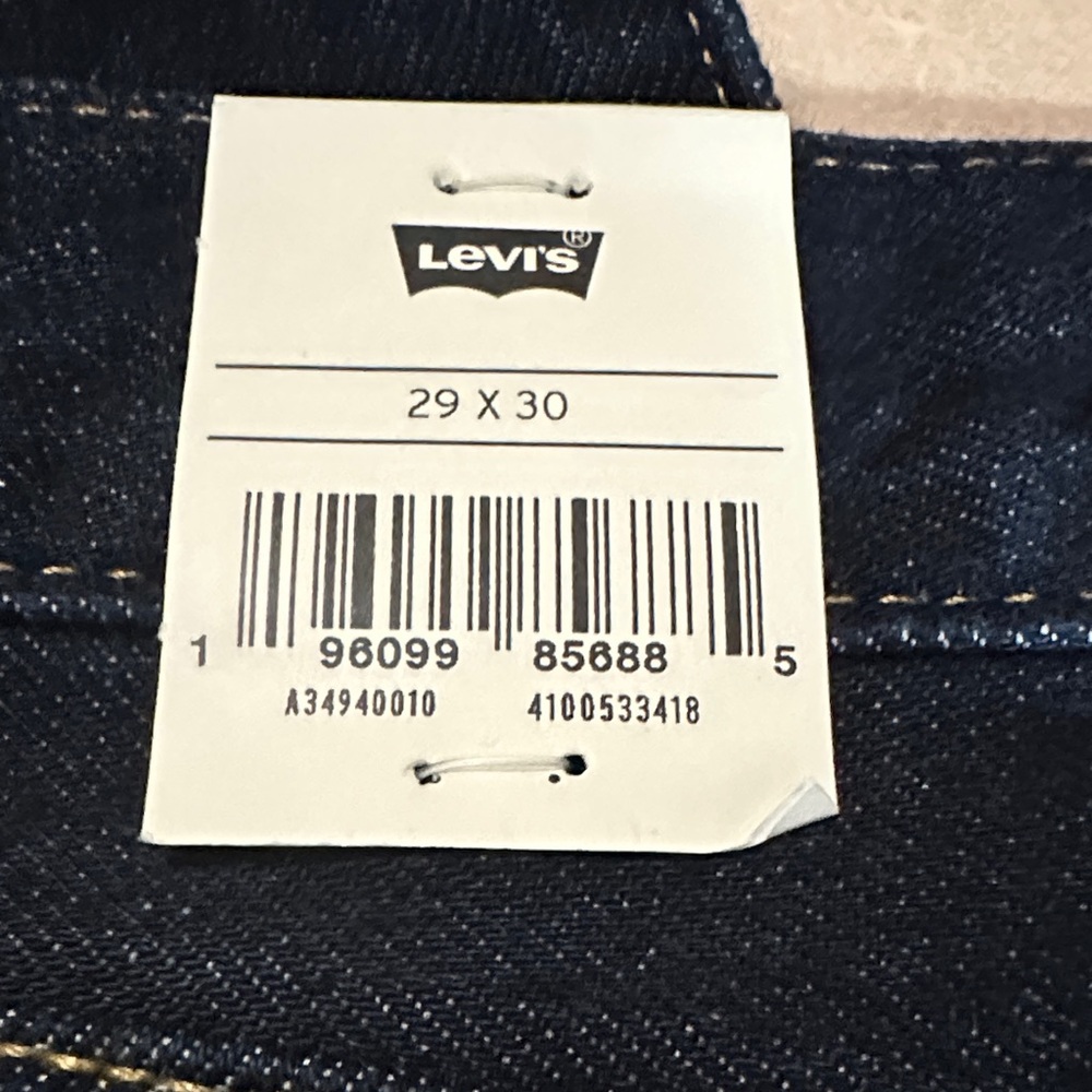 NWT HP Levi's Dark Blue Relaxed Jeans - Picture 12 of 13
